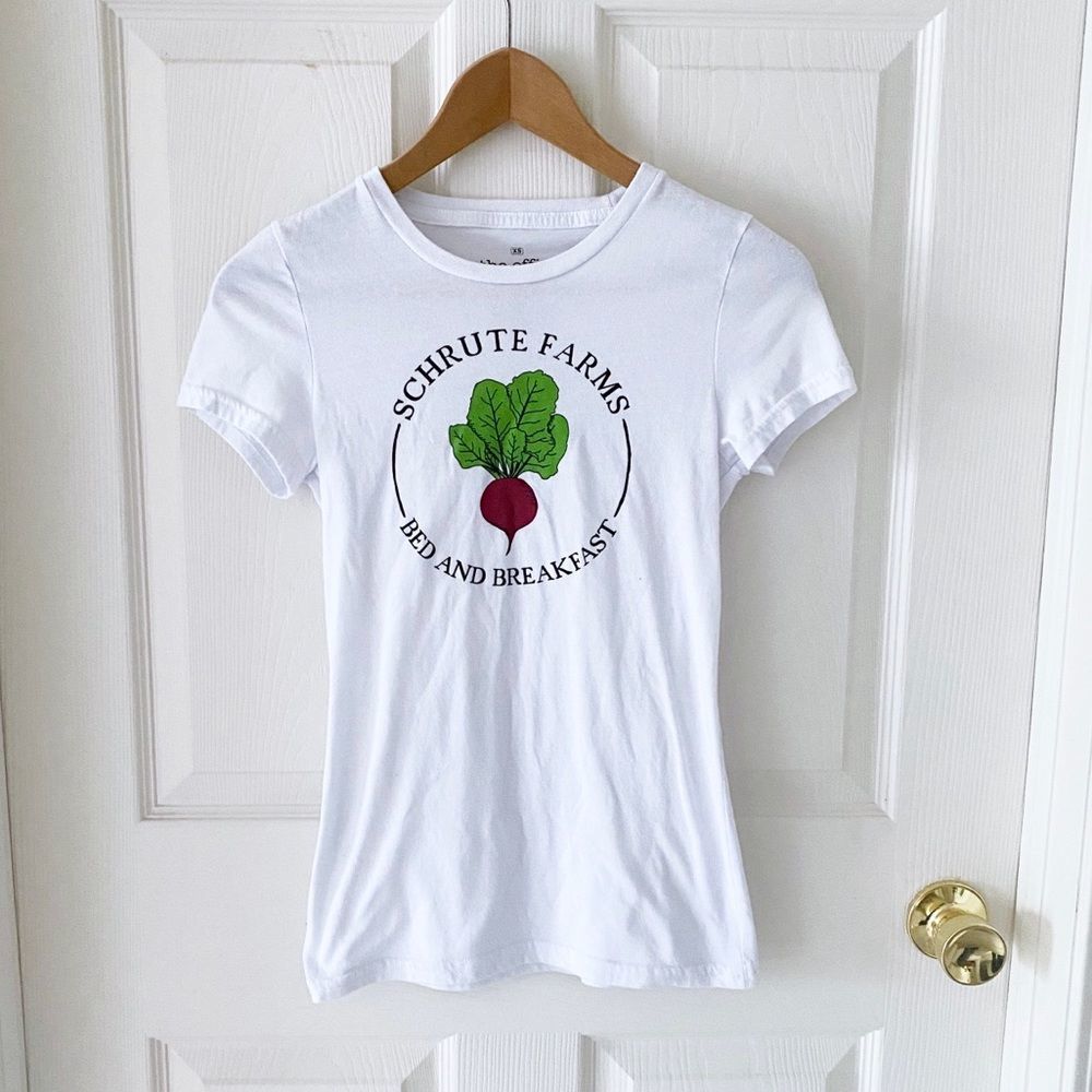 3 for $25 / SCHRUTE FARMS THE OFFICE TEE SHIRT SHORT SLEEVE GRAPHIC TOP